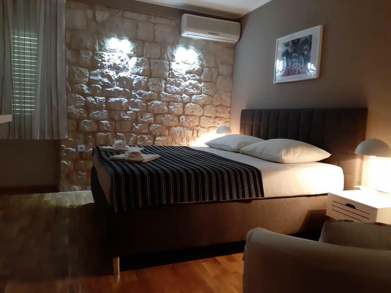 Carol Gasthof Trogir